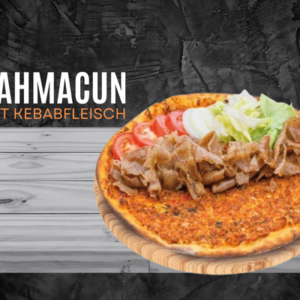 Lahmacun mit Kebabfleisch